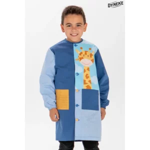 Bata infantil jirafa Dyneke 0171891: vista frontal con modelo.