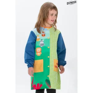Bata infantil verde be happy Dyneke 0183971: vista frontal con modelo.