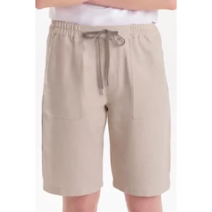 Bermuda unisex beige con cordón. Dyneke 6005418: detalle de cintura con cordón.