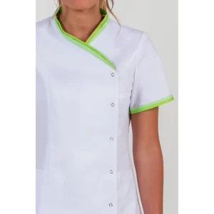 Chaqueta mujer cuello y mangas vivo pistacho Dyneke 8043887: detalle del cuello y manga con contraste verde.