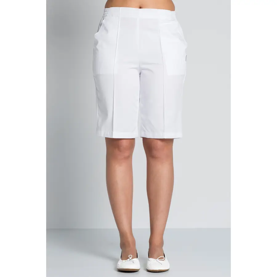 Bermuda Dyneke 8061700 Sport blanca 1 Bermuda sport Dyneke 8061700: vista frontal de la bermuda con modelo.