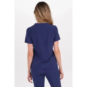 Casaca elástica mujer azul marino Dyneke 8173202: vista trasera con modelo.