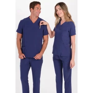 Casaca elástica mujer azul marino Dyneke 8173202: conjunto con dos modelos vestidos.