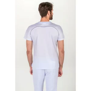 Blusón sanitario rejilla sport blanco Dyneke 8181570: vista trasera con modelo.
