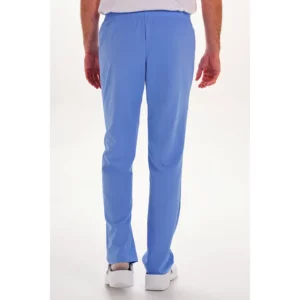 Pantalón s/ bolsillos azul elástico. Dyneke 8201407: vista trasera del pantalón con modelo.