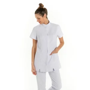 Chaqueta mujer microfibra blanca cuello tirilla m/c Dyneke 8206570: vista frontal con modelo.