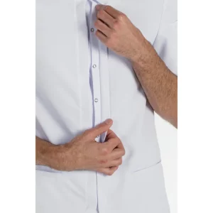 Chaqueta hombre microfibra tirilla m/c Dyneke 8212570: detalle del cierre de botones.