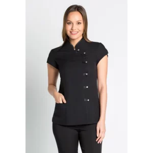Chaqueta negra cruzada Dyneke 8242725: vista frontal con mano en el bolsillo.