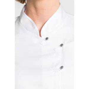 Casaca trabillas cruzada M/L Dyneke 8243700: detalle del cuello y botones.