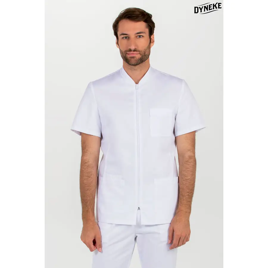 Chaqueta Dyneke 8262700 hombre cremallera manga corta 1 Chaqueta hombre cremallera blanca m/c Dyneke 8262700: vista frontal con modelo.