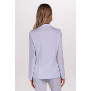 Chaqueta elástica blanca sra.cuello mao Dyneke 8331784: vista trasera con modelo.