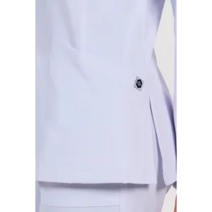 Chaqueta mujer elástica rejilla m/l Dyneke 8334412: detalle del bolsillo y abertura lateral.