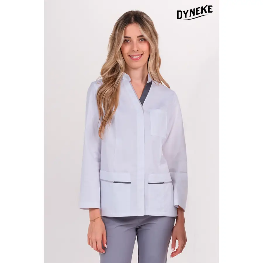 Chaqueta Dyneke 8338797 mujer doble vivo gris 1 Chaqueta mujer doble vivo gris cremallera m/l Dyneke 8338797: vista frontal con modelo.