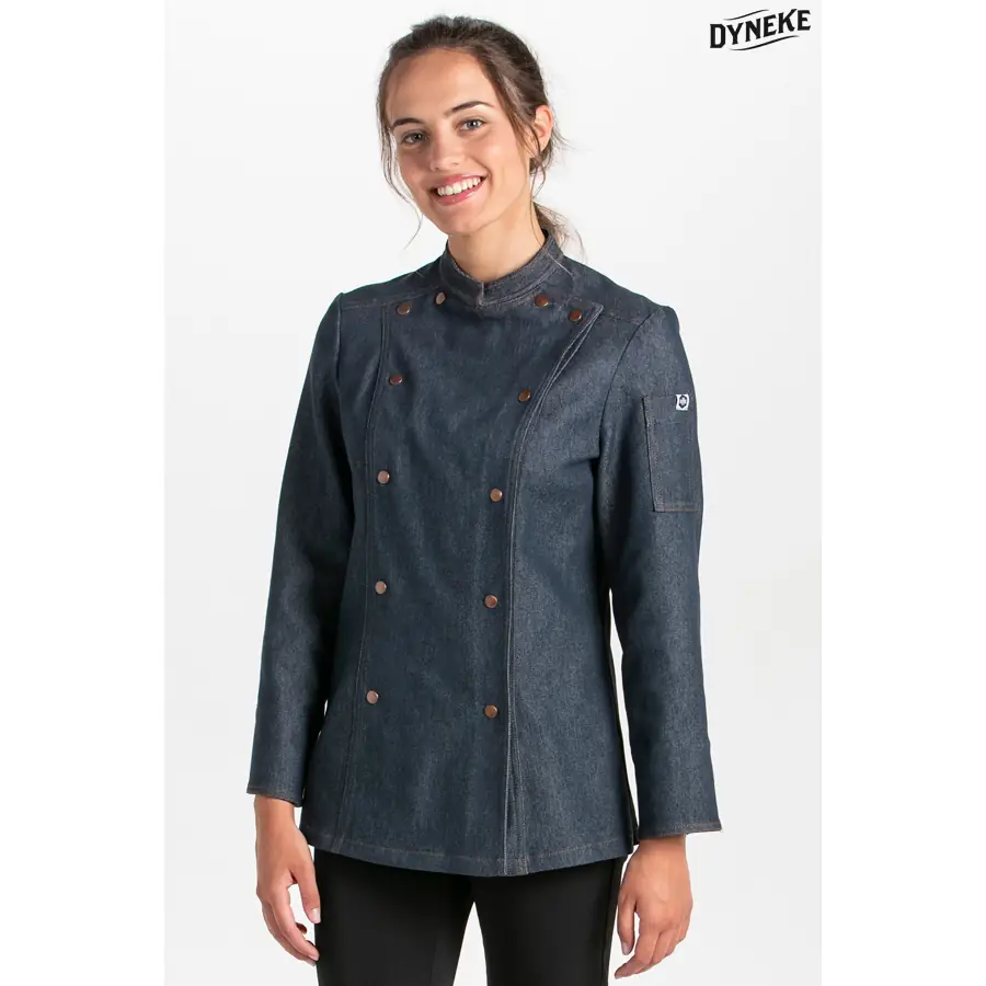 Chaqueta cocinera Dyneke 8448775 tejana 1 Chaqueta cocinera corchetes tejana rejilla Dyneke 8448775: vista frontal con modelo.