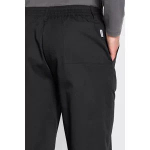 PANTALON NEGRO 8485 Dyneke 8485701: detalle de la cintura trasera.