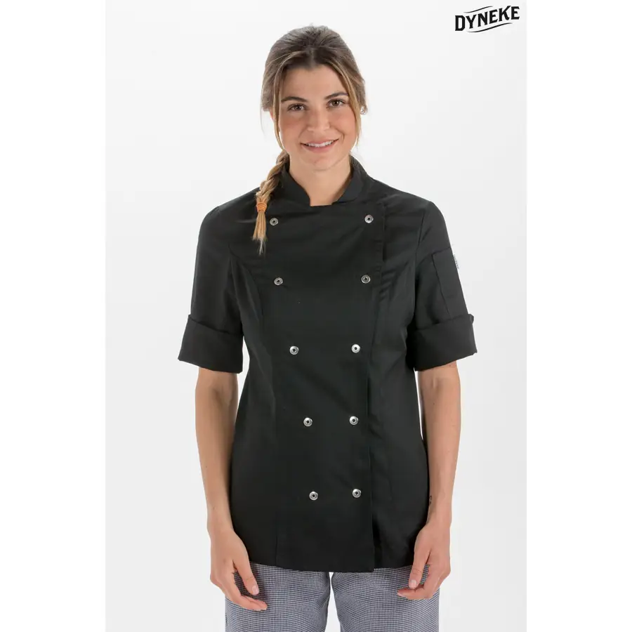 Chaqueta cocinera Dyneke 8519701 negra 1 Chaqueta cocinera negra manga 3/4 Dyneke 8519701: vista frontal con modelo.