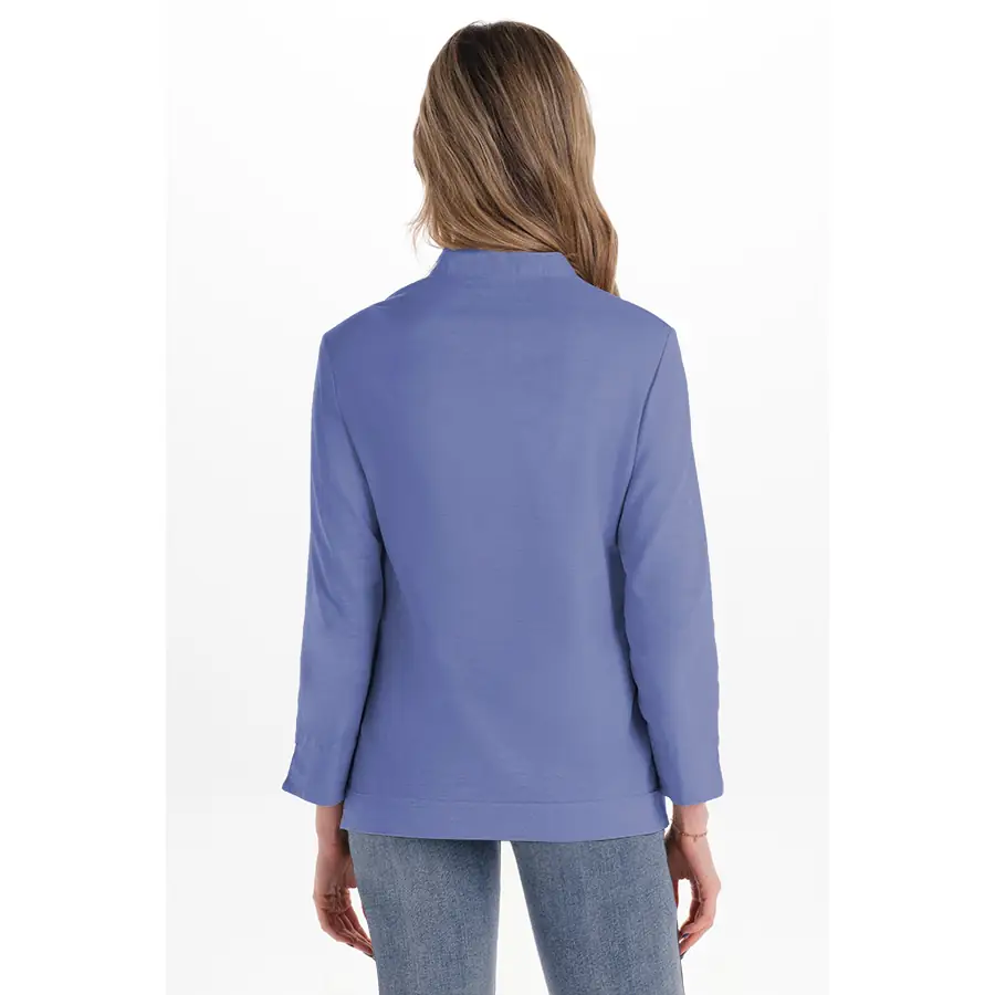 Camisa Dyneke 8535818 Arenasmar de mujer 2 Camisa mujer "arenasmar" azul Dyneke 8535818: vista trasera con modelo.