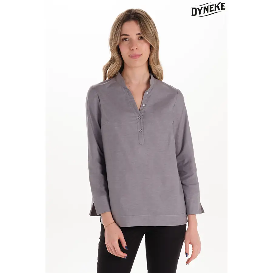 Camisa Dyneke 8535844 Arenasmar de mujer 1 Camisa mujer "arenasmar" gris Dyneke 8535844: vista frontal con modelo.