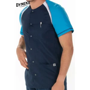 Chaqueta sanidad hombre microfibra azul Dyneke 8566577: detalle del cuello y bolsillo.