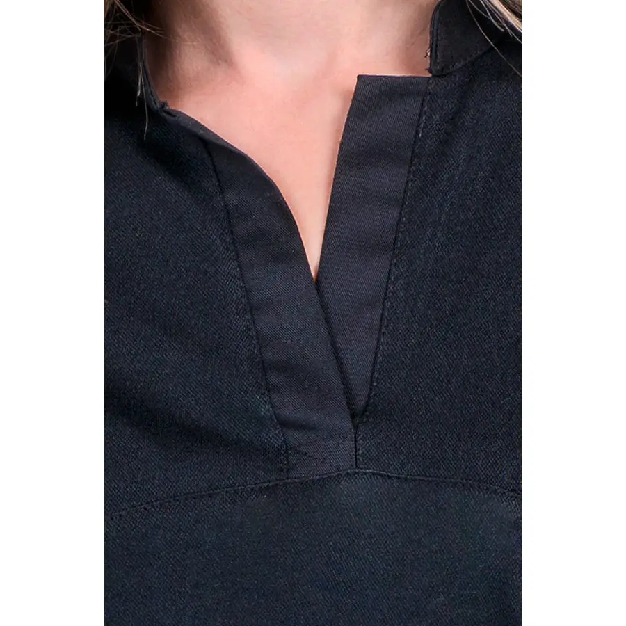 Polo Dyneke 8573111 de mujer negro 4 Polo mujer cuello mao pique negro Dyneke 8573111: detalle del cuello.