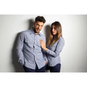 Camisa srta. bolsillo pecho m/l Dyneke 8596400: vista de conjunto con dos modelos.