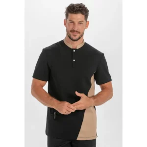 Polo mao negro cbro. costado arena Dyneke 8597537: vista frontal con modelo.