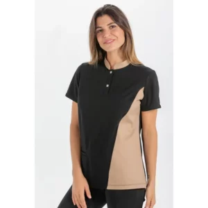 Polo negro srta.costado arena Dyneke 8598537: vista frontal con modelo.