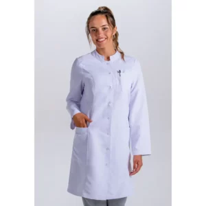 Bata mujer laboratorio microfibra Dyneke 8816570: vista frontal con modelo.