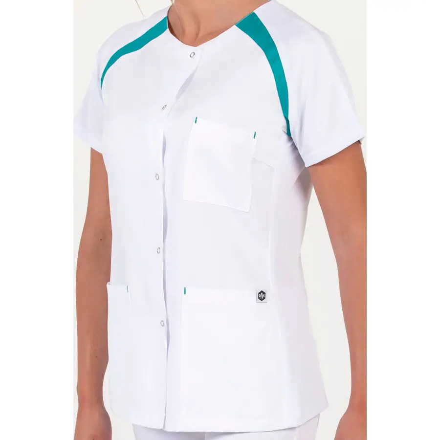 Chaqueta Dyneke 8820884 mujer raglán con contraste 4 Chaqueta mujer m/c ranglan pespunte verde Dyneke 8820884: detalle del cuello y bolsillos.