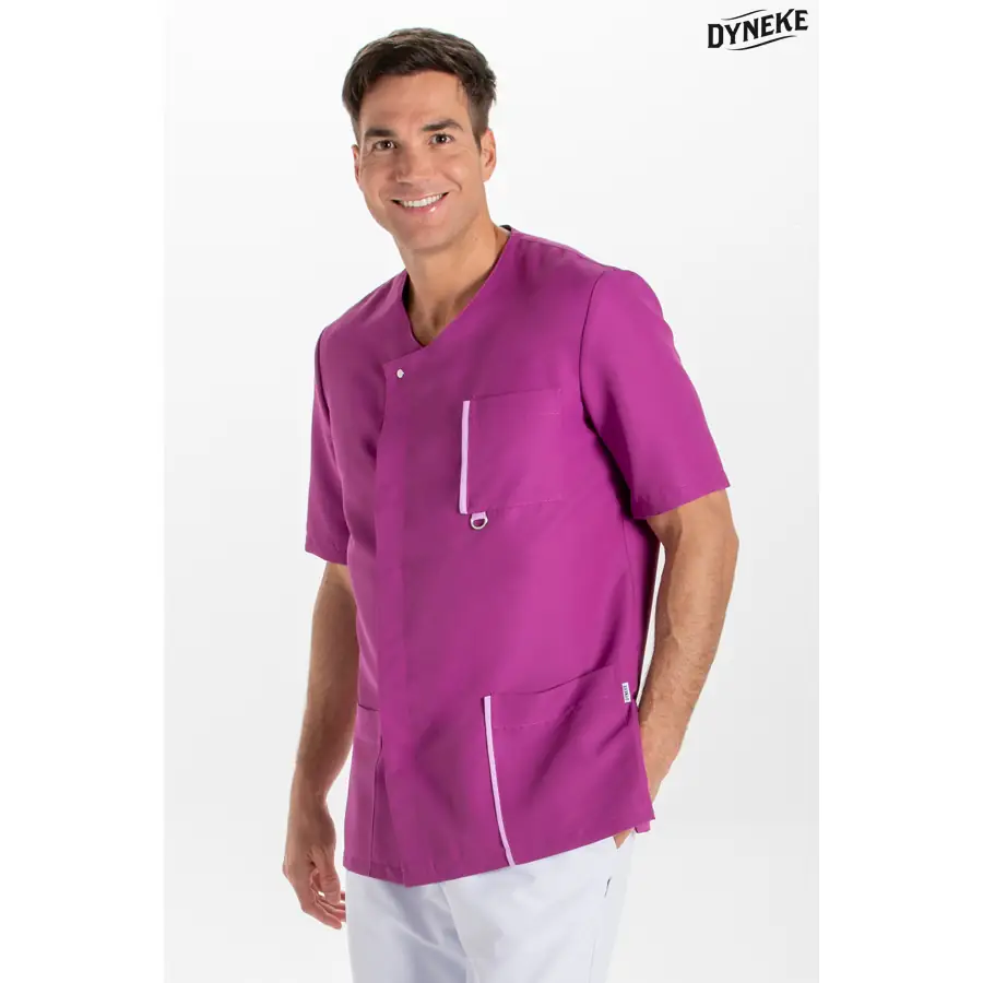 Chaqueta Dyneke 8822568 hombre púrpura tapeta lila 1 Chaqueta hombre m/c púrpura tapeta Dyneke 8822568: vista frontal con modelo.