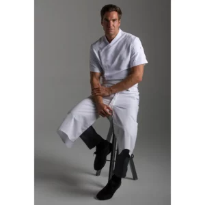 Chaqueta cbro.cocina microfibra blanca m/c Dyneke 8823570: vista de conjunto con modelo.