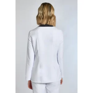 Chaqueta mujer cruzada corchete Dyneke 8827570: vista trasera con modelo.