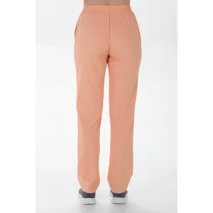 Pantalón microfibra melocotón con bolsillos Dyneke 9929503: vista trasera del pantalón con modelo.