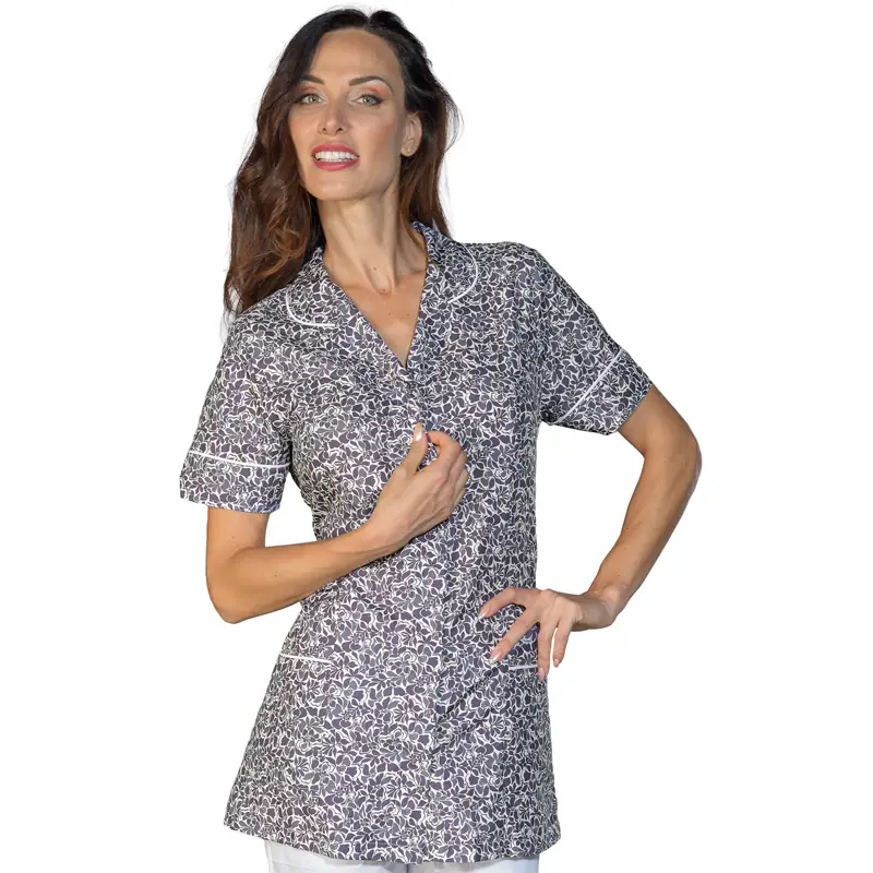 Casaca Isacco Zama Super Dry 004742 1 Casaca Isacco Zama Super Dry 004742, color Fantasy 02, vista frontal con modelo