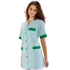 Casaca Isacco Dacca 006500, color Raya verde/Verde, vista frontal con modelo
