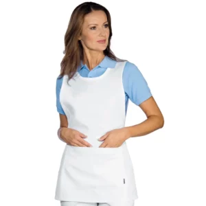 Casulla Isacco Papeete 013000, color Blanco, vista frontal con modelo