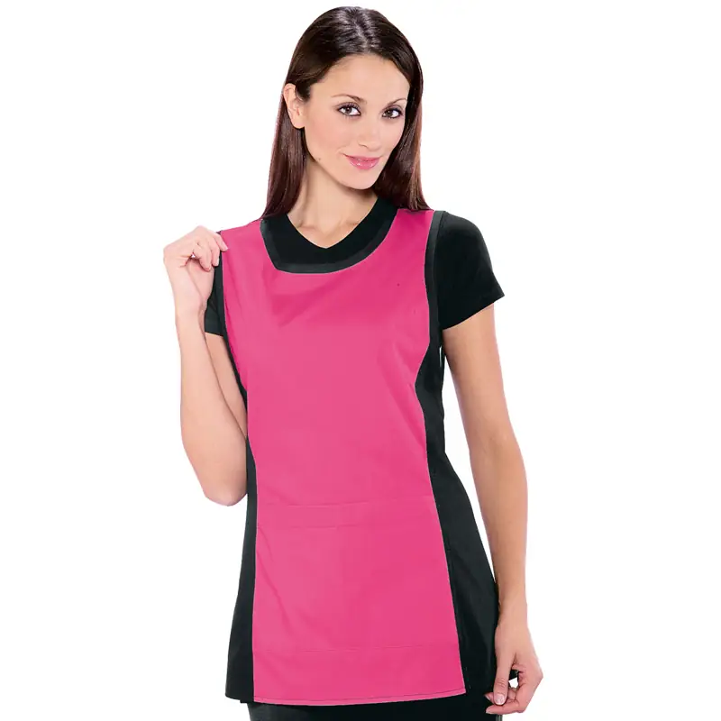 Casulla Isacco Papeete 013086 1 Casulla Isacco Papeete 013086, color Negro/Fucsia, vista frontal con modelo