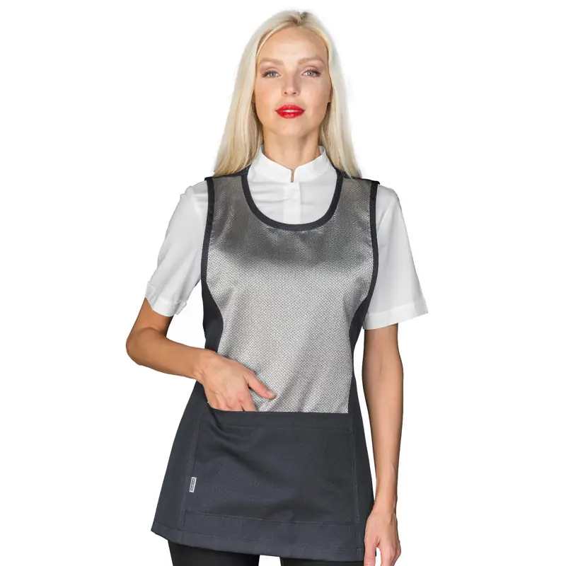 Casulla Isacco Papeete 013112 1 Casulla Isacco Papeete 013112, color Silver, vista frontal con modelo