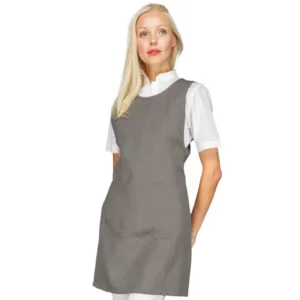Casulla Isacco Papeete Long 013521, color Smoke, vista frontal con modelo