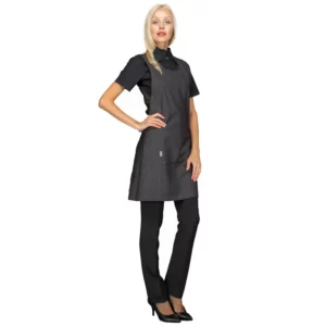 Casulla Isacco Papeete Long 013541, color Black jeans, vista amplia frontal con modelo
