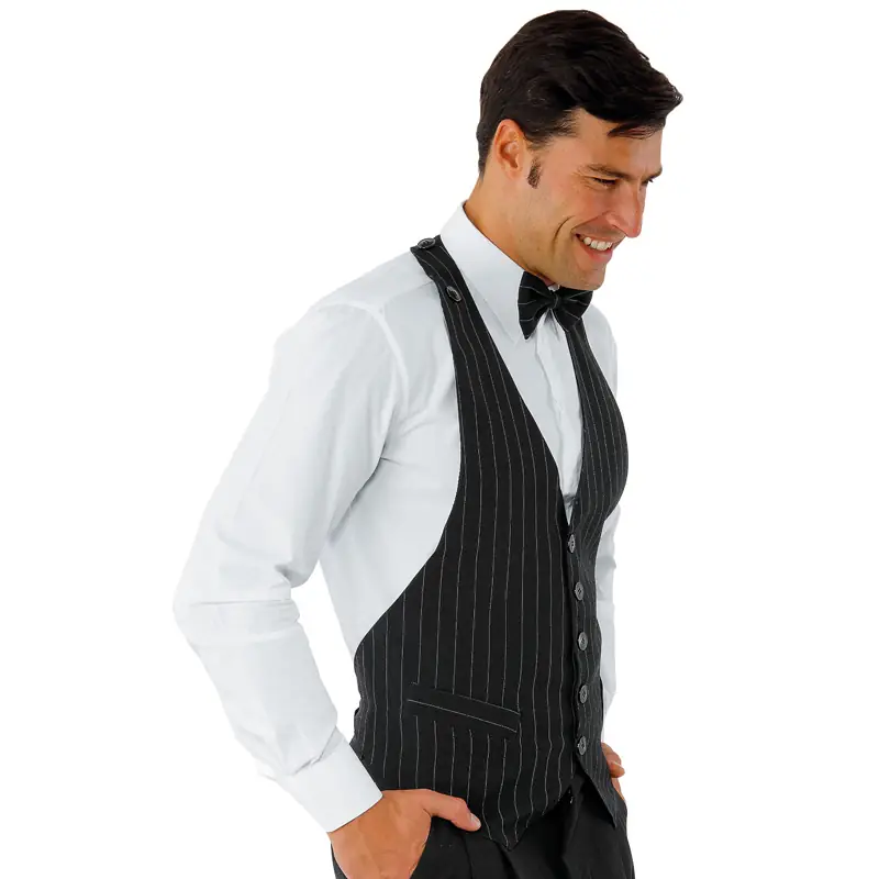 Chaleco Isacco Bolero 035018 1 Chaleco Isacco Bolero 035018, color Liverpool, vista frontal con modelo