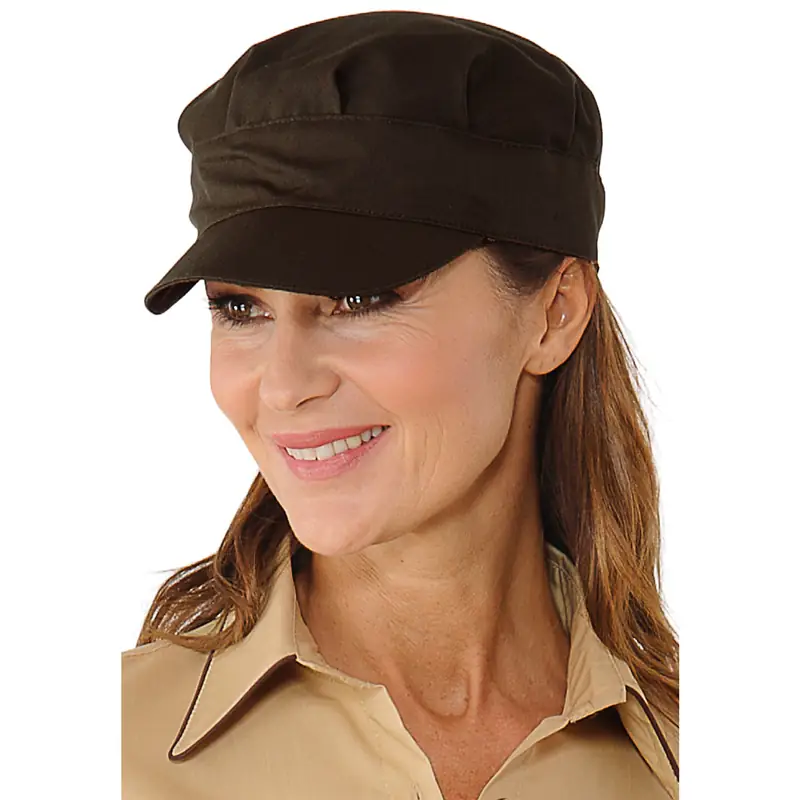 Gorra Isacco Sam 072017 1 Gorra Isacco Sam 072017, Cacao, vista con modelo