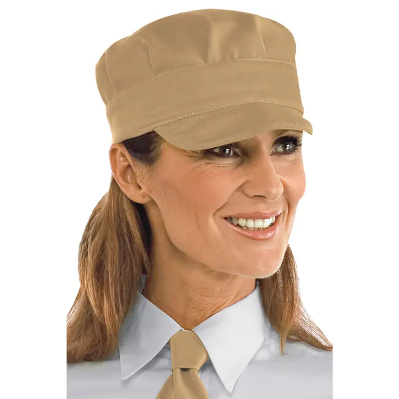 Gorra Isacco Sam 072115 1 Gorra Isacco Sam 072115, Biscotto, vista con modelo