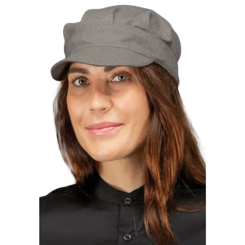 Gorra Isacco Sam 072121 1 Gorra Isacco Sam 072121, Smoke, vista con modelo