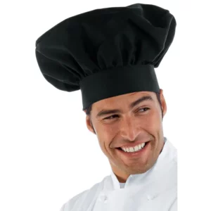Gorro de chef Isacco 075001, color Negro, vista con modelo