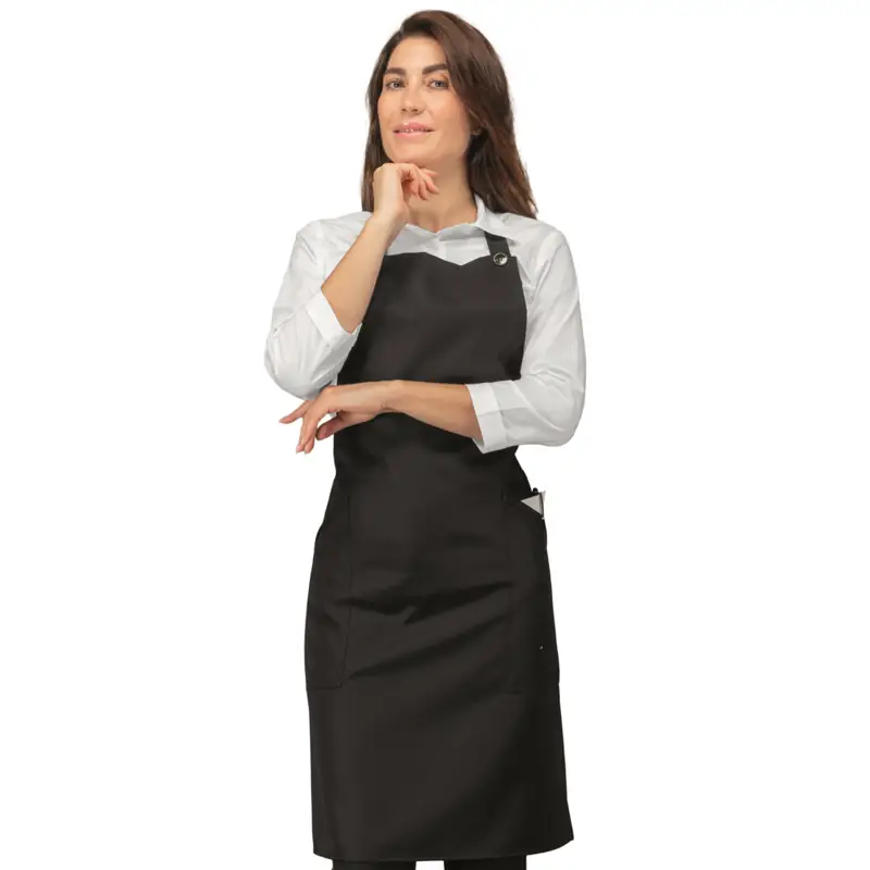 Delantal con peto Isacco Champagne 088001 2 Delantal con peto Isacco Champagne 088001, Negro, segunda vista con modelo