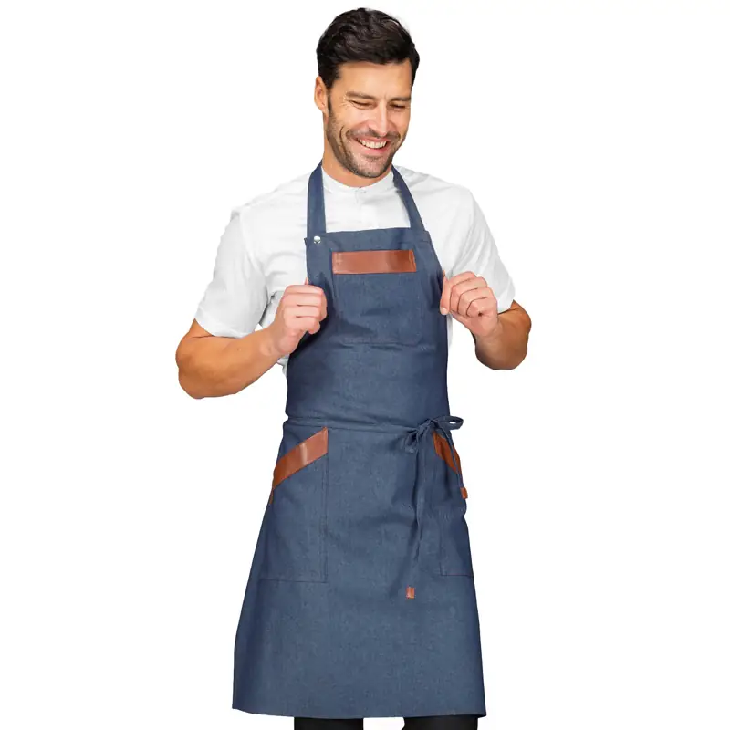 Delantal con peto Isacco Oregon 088477 1 Delantal con peto Isacco Oregon 088477, Jeans, vista frontal con modelo