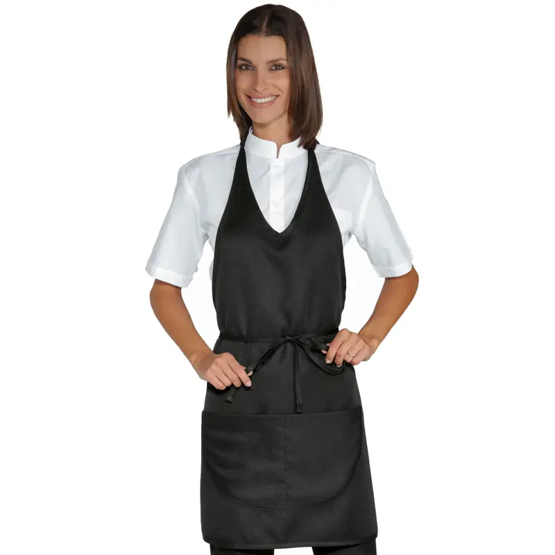 Delantal Isacco Magic 090501 1 Delantal con peto Isacco Magic 090501, color Negro, vista frontal con modelo