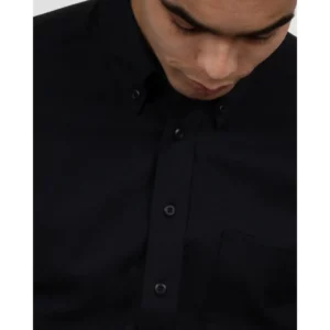 Camisa hombre J. HARVEST & FROST YB54 OXFORD SLIM 2905402, detalle del cuello y la botonadura