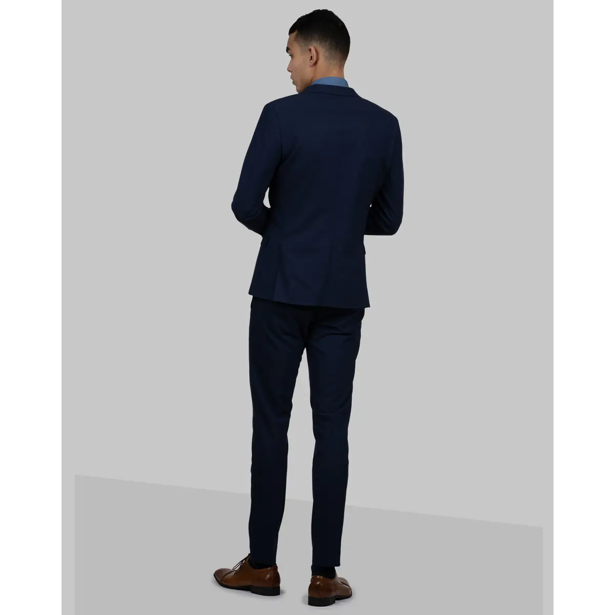 Pantalón hombre J. HARVEST & FROST CLASSIC TROUSER 2966121 1 Pantalón hombre J. HARVEST & FROST CLASSIC TROUSER 2966121, vista posterior con modelo